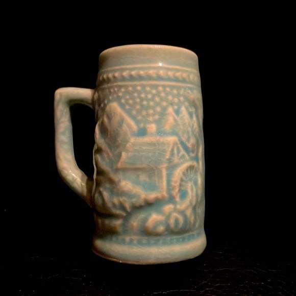 MINIATURE BEER STEIN - Vtg Mid-Century Blue Made In Japan 3” German Scene - Picture 2 of 5